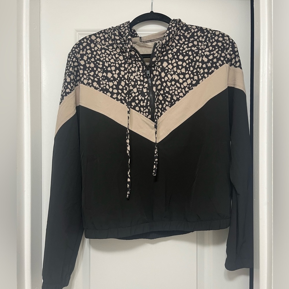 Jessica Simpson active wear jacket